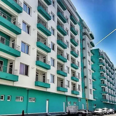 Summerland Sea View Penthouse & Jacuzzi Appartement Mamaia