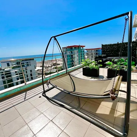 Summerland Sea View Penthouse & Jacuzzi * Mamaia
