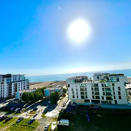 Summerland Sea View Penthouse & Jacuzzi Appartement Mamaia